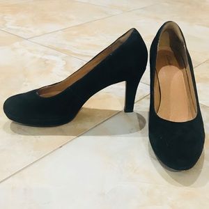 Clark’s Black Suede Heels